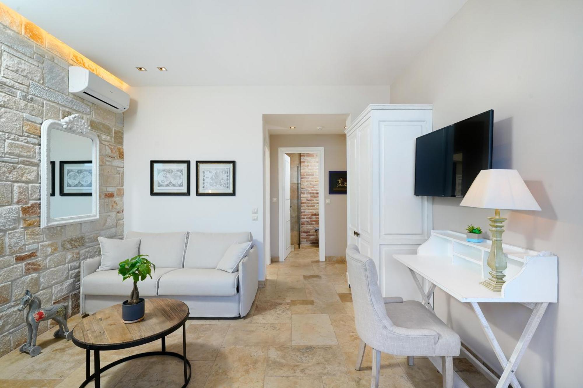 Agorastos Suites Koinira Extérieur photo